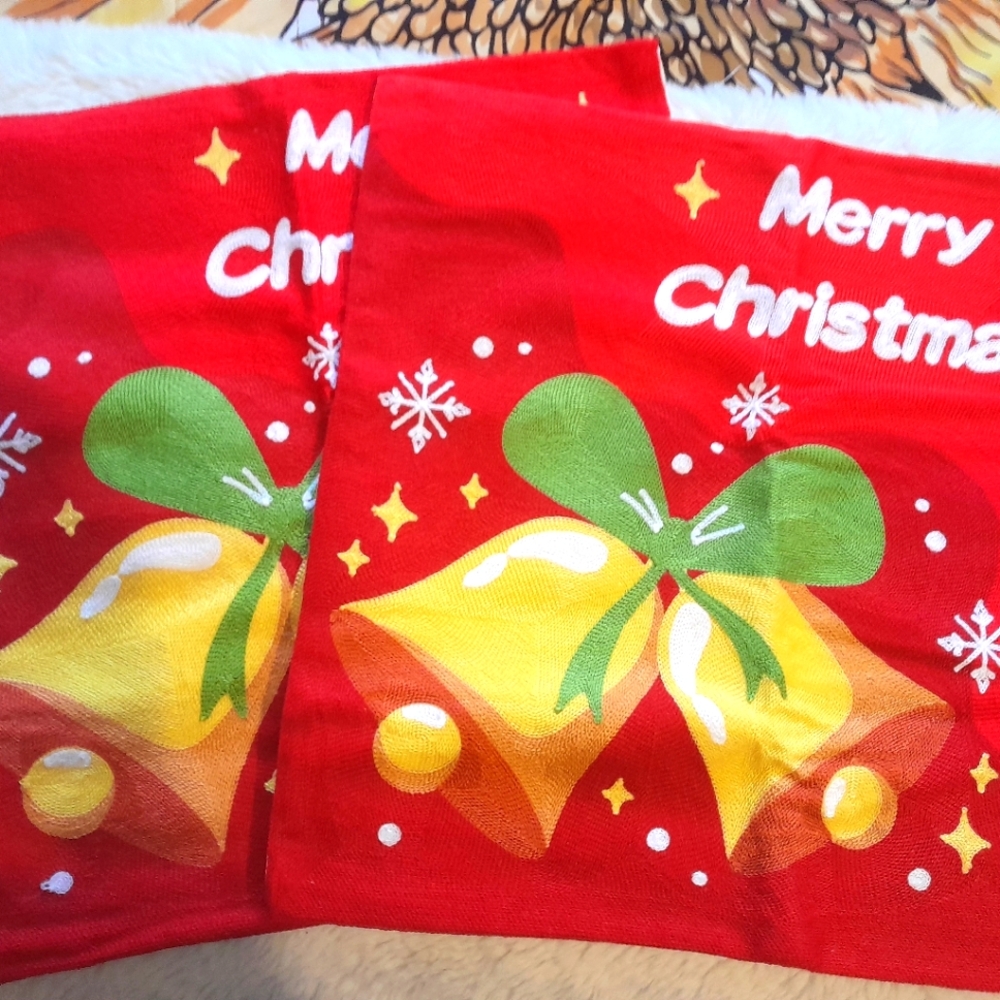 Christmas bell throw pillow covers set of NIP